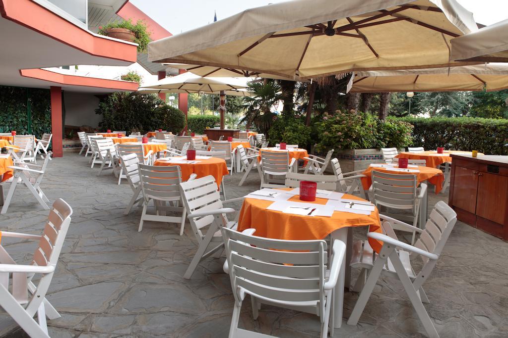 Gallia Club Hotel Cesenatico Luaran gambar
